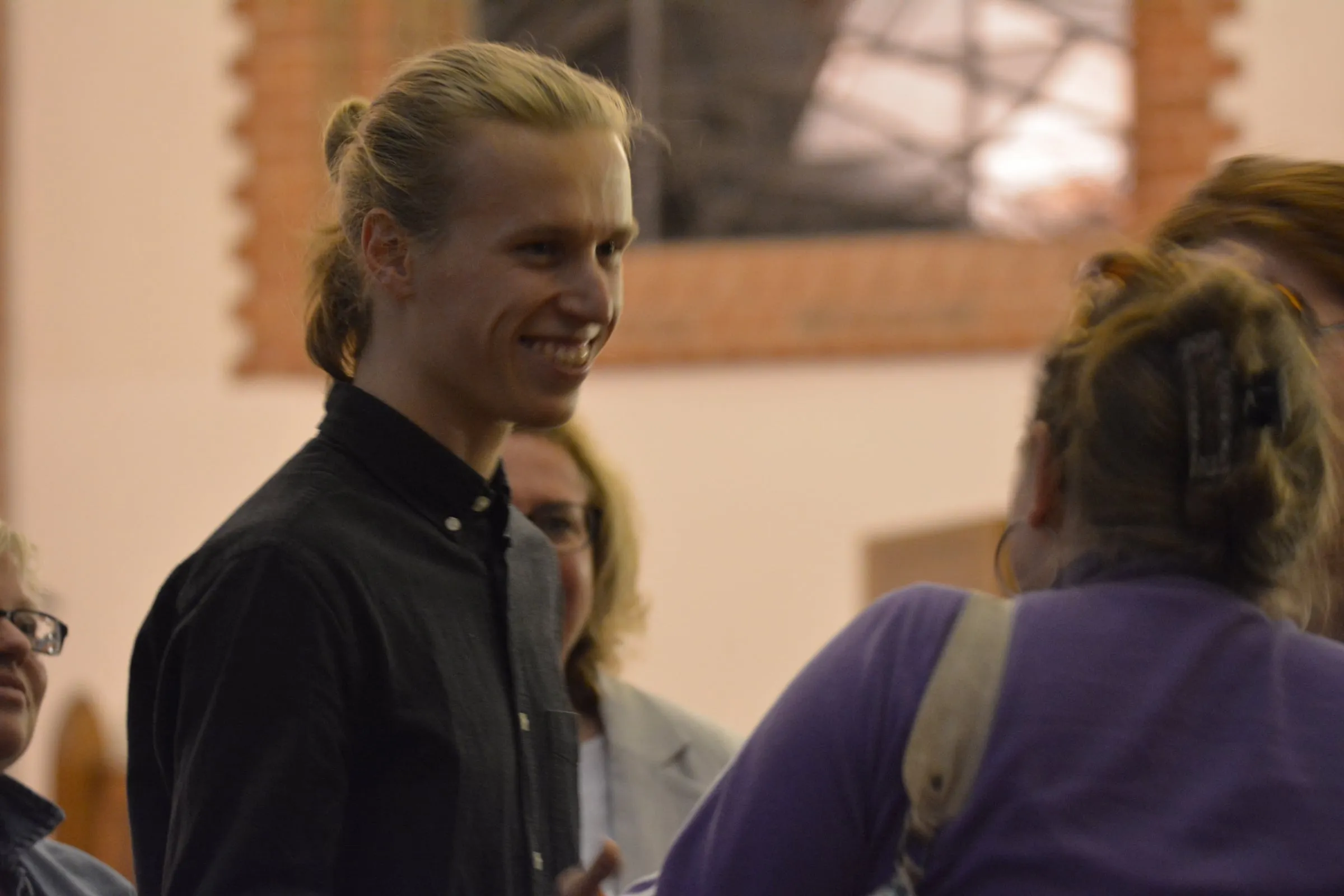 Niklas Lustig im Gespräch nach dem Konzert